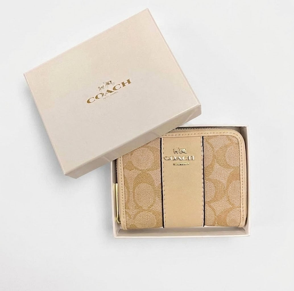 Coach Woman Wallet