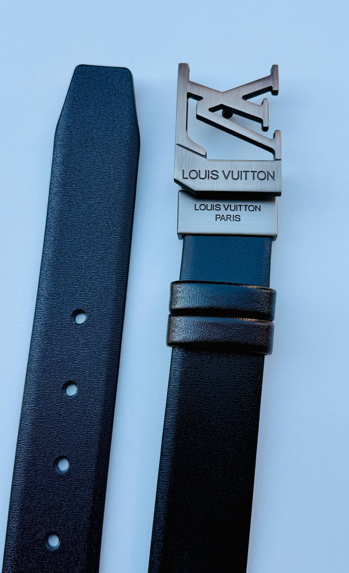 Louis Vuitton Box “ wallet +belt”