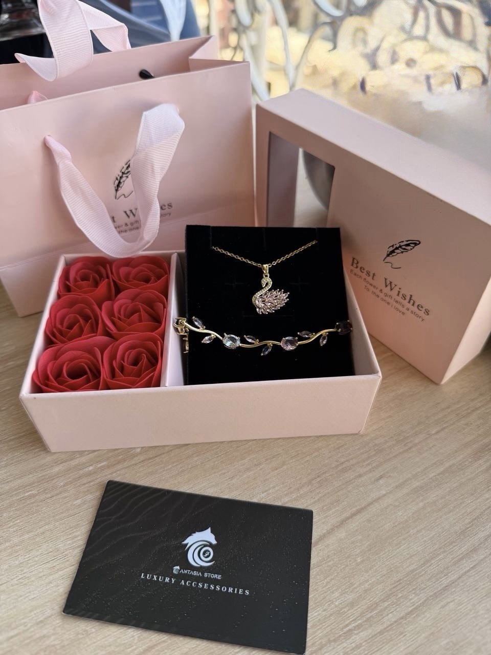 Swan Flower Box "Gold"