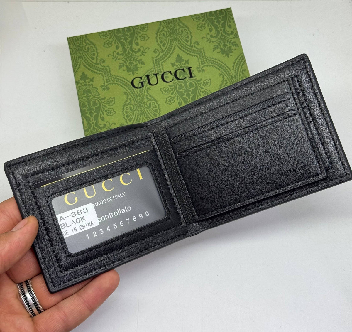 Minimal Gucci Wallet