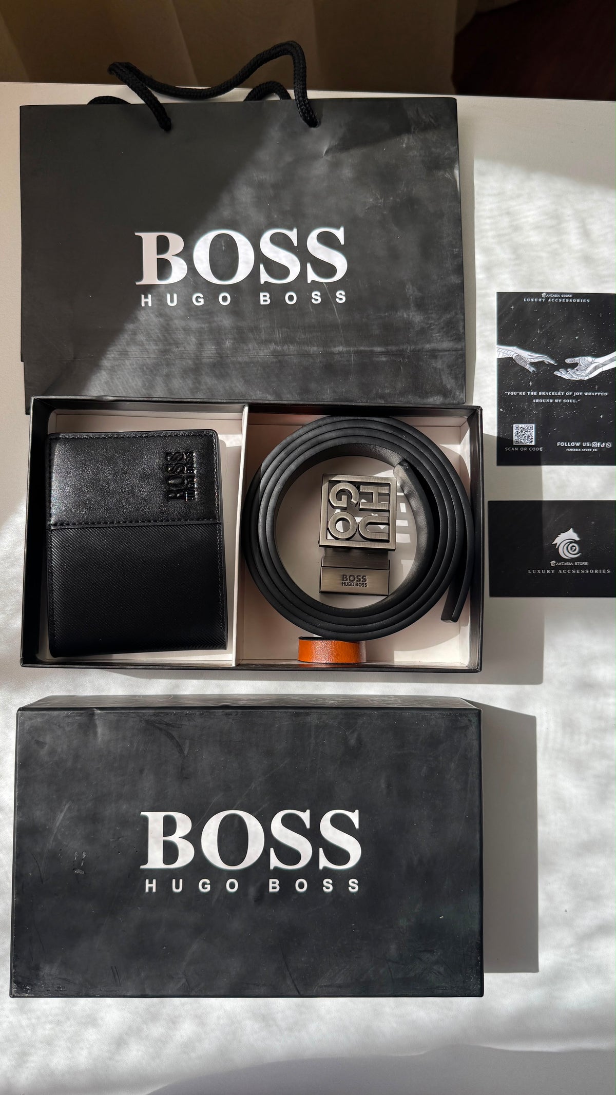 Hugo Boss “Gift Box” wallet+belt”