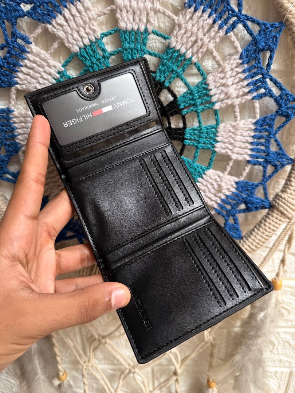 Tommy Hilfiger Men's Classic Trifold Wallet