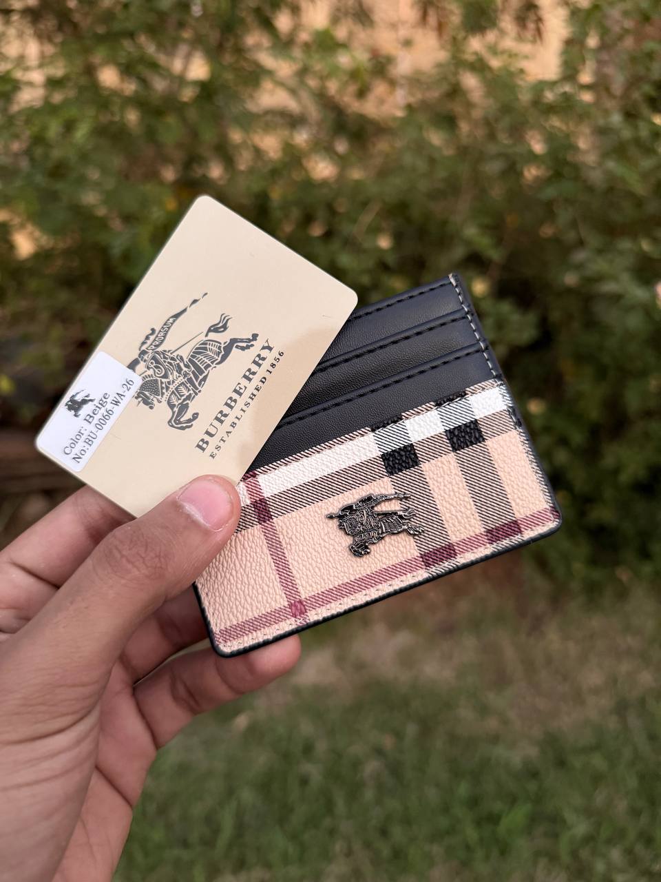 Burberry cardholder