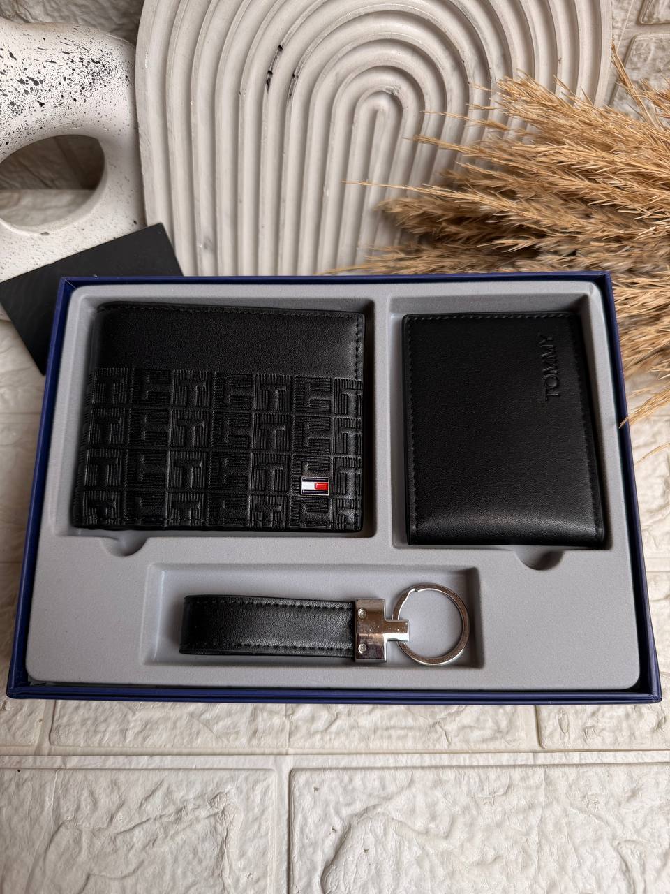 Premium Tommy Leather Gift Box 10