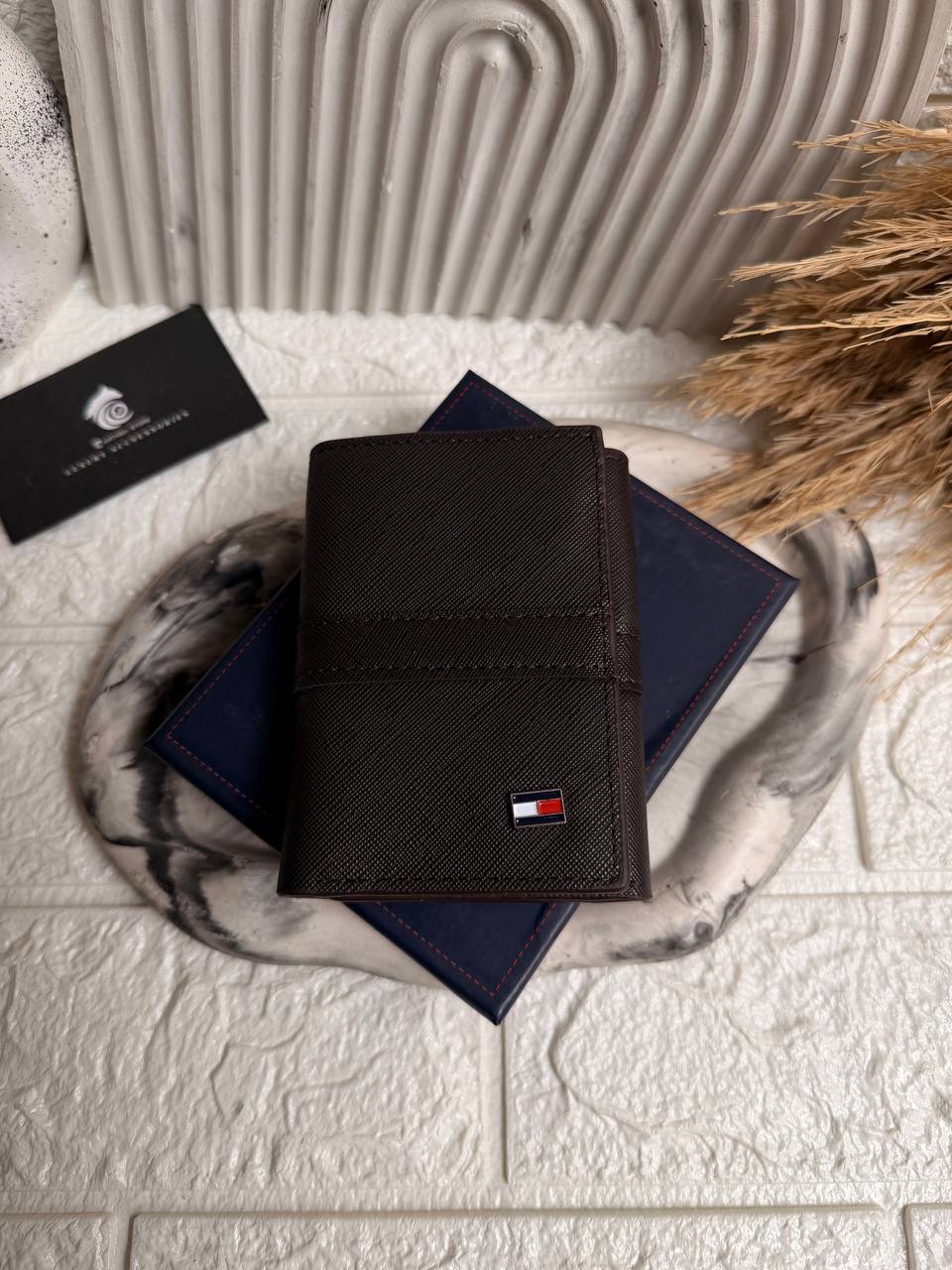 Tommy Hilfiger Men's Classic Trifold Wallet
