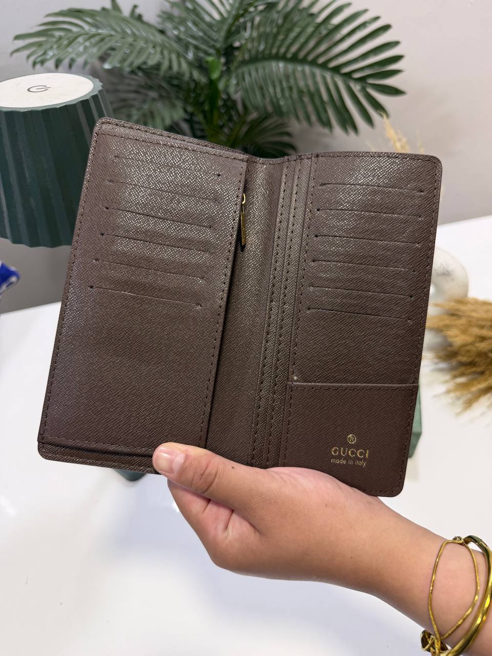 Passport Wallet Gucci Pattern