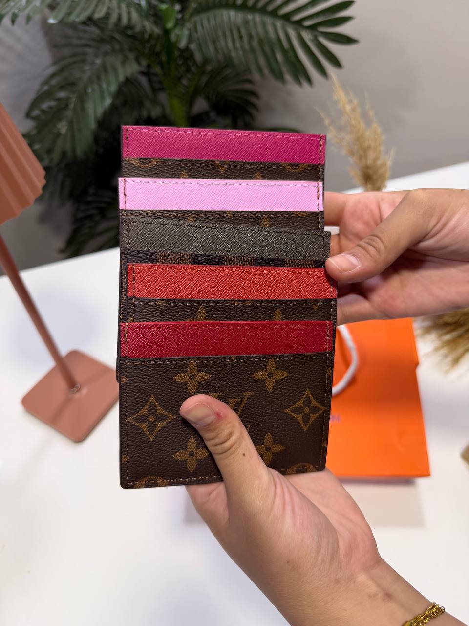 L-V CardHolder "Mirror Original"