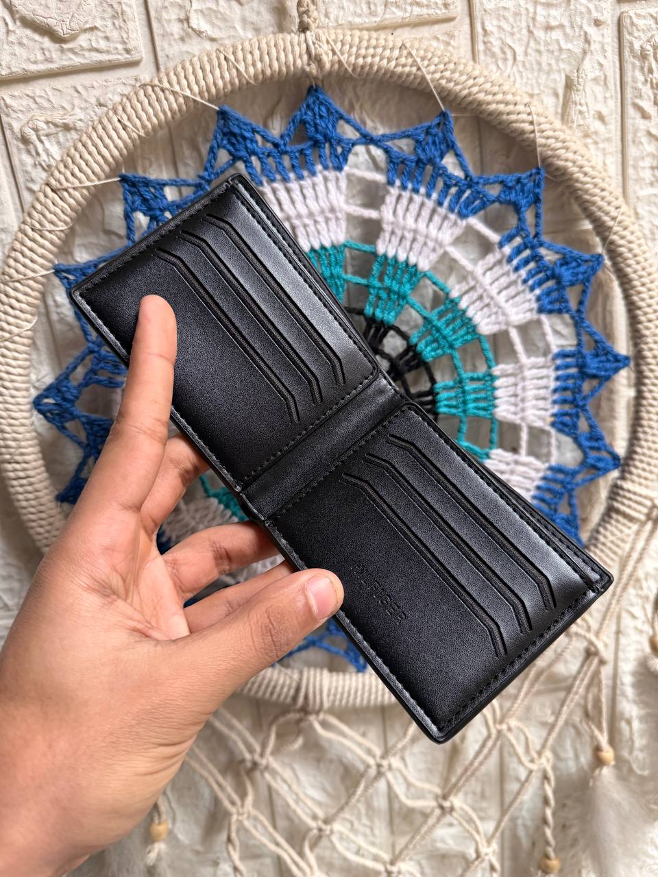 tommy wallet 15