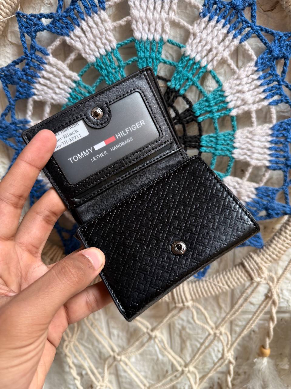 Tommy Hilfiger Men's Slim Wallet & Card Holder 2