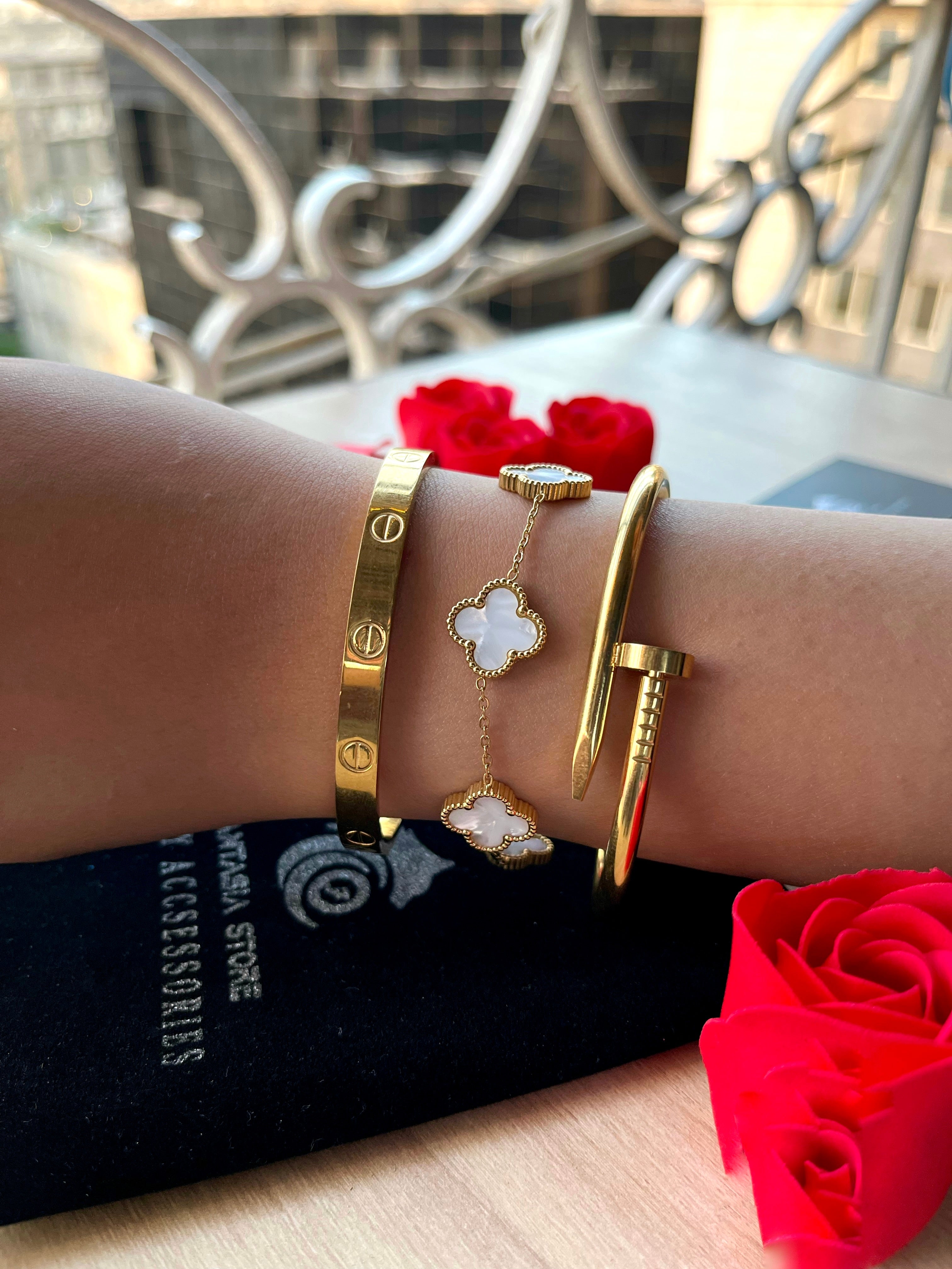 3 layers-vancleef-Cartier