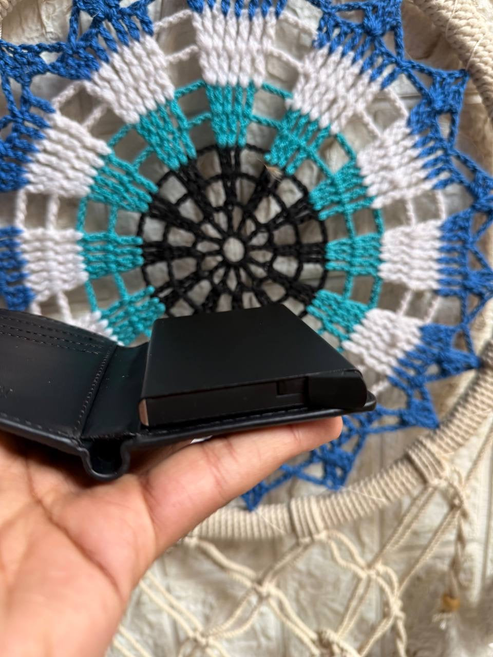 Gucci MEN'S SLIM WALLET & CARD HOLDER 2