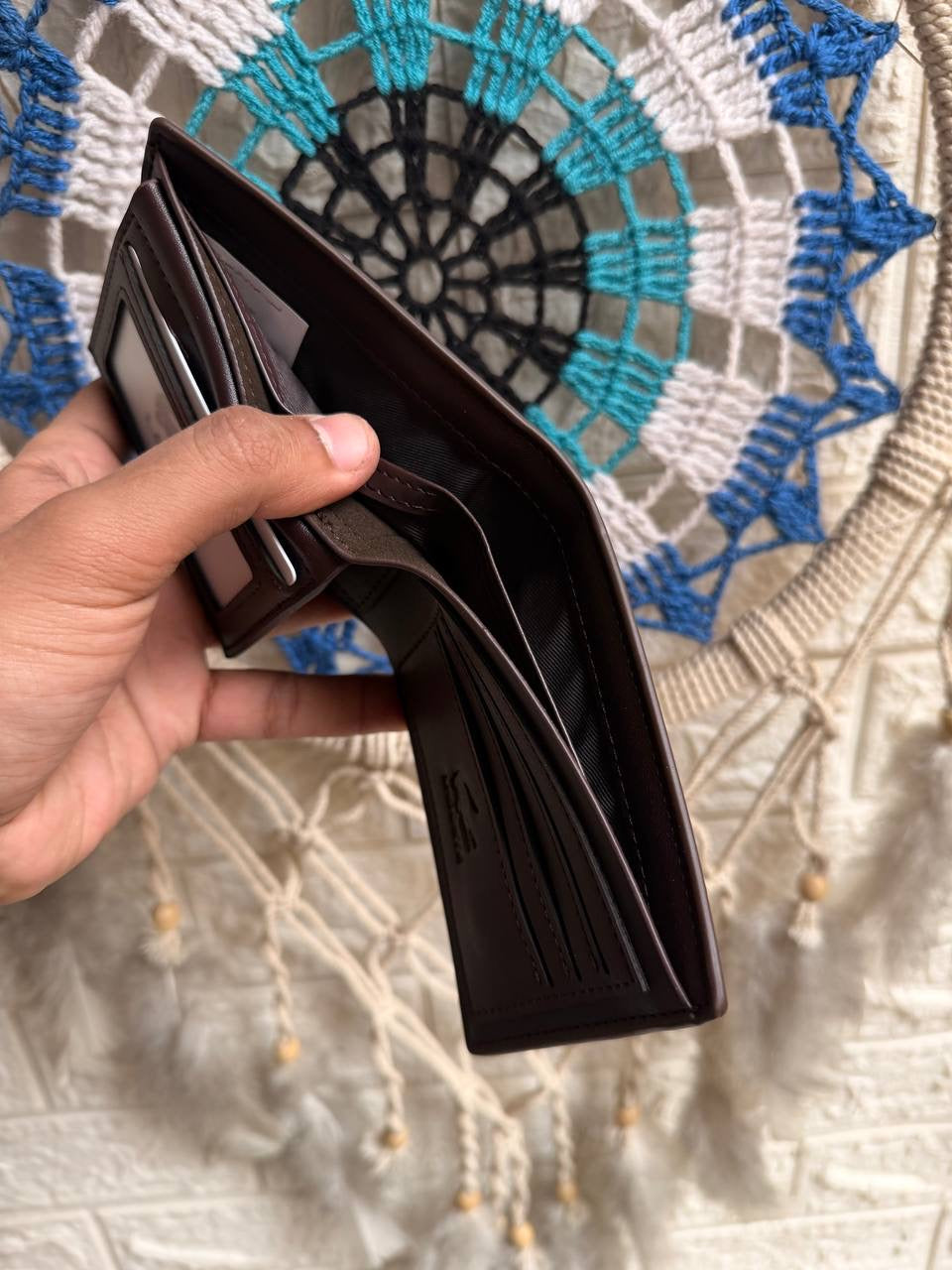 Minimal Lacoste wallet
