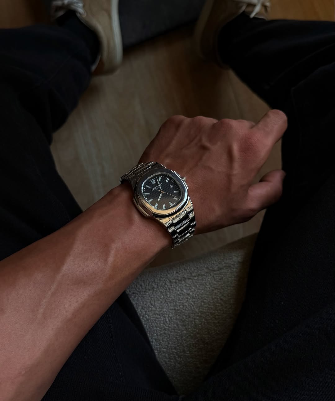 patek philippe silver-black