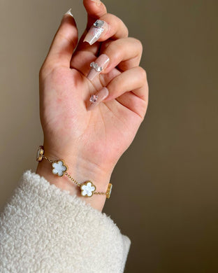 Flower Vancleeef Bracelet