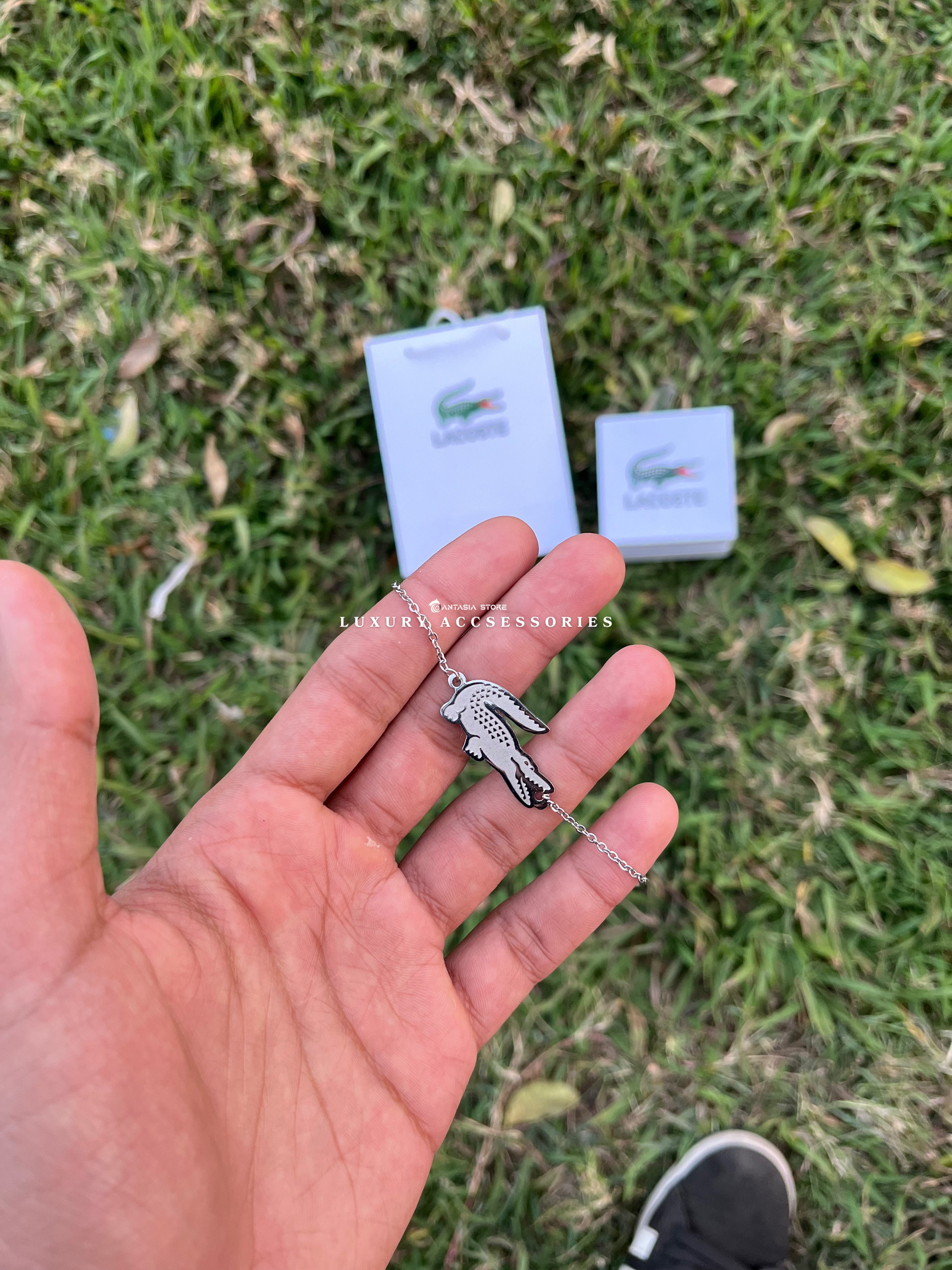 All black Couples Lacoste