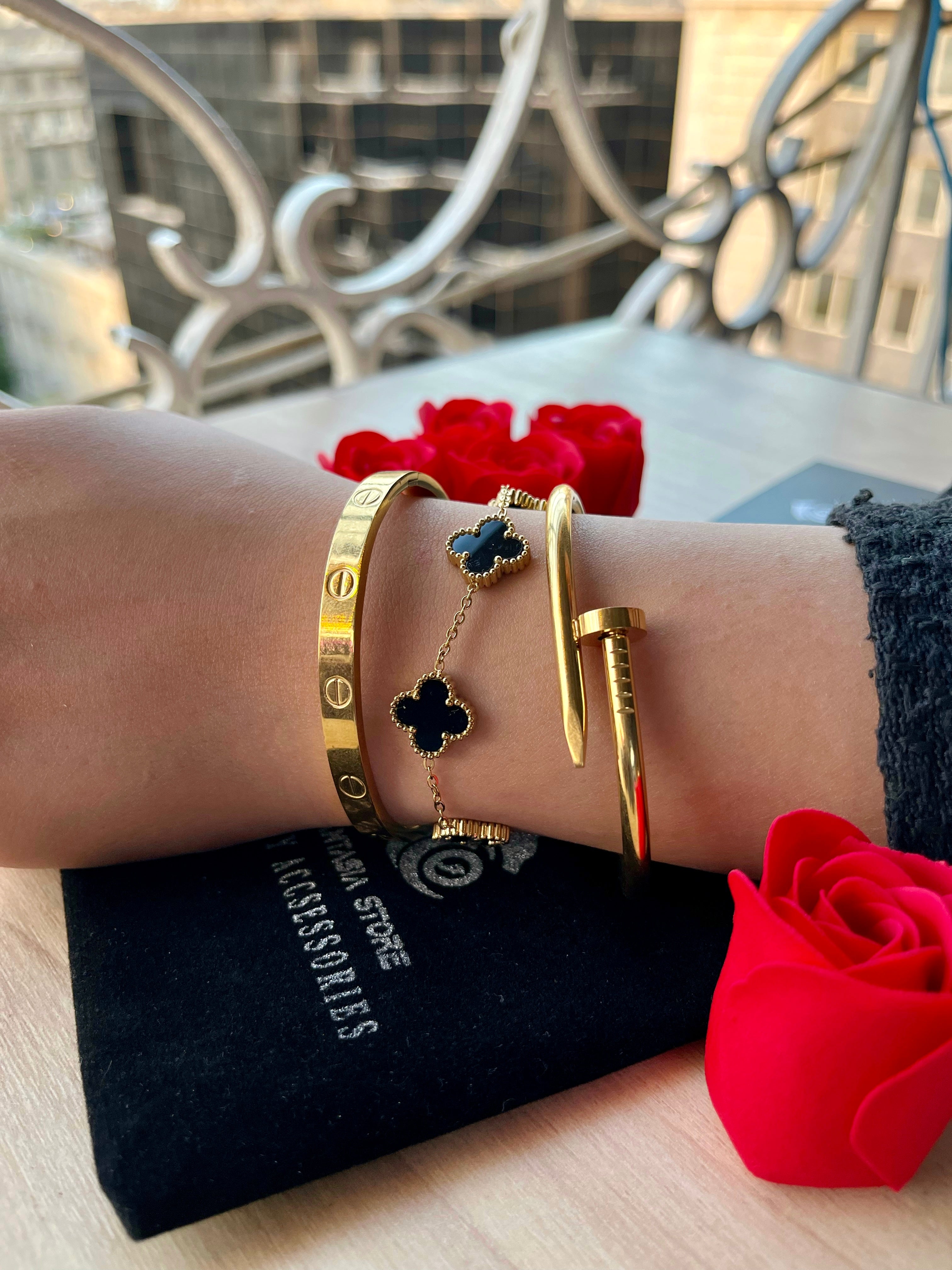 3 layers-vancleef-Cartier