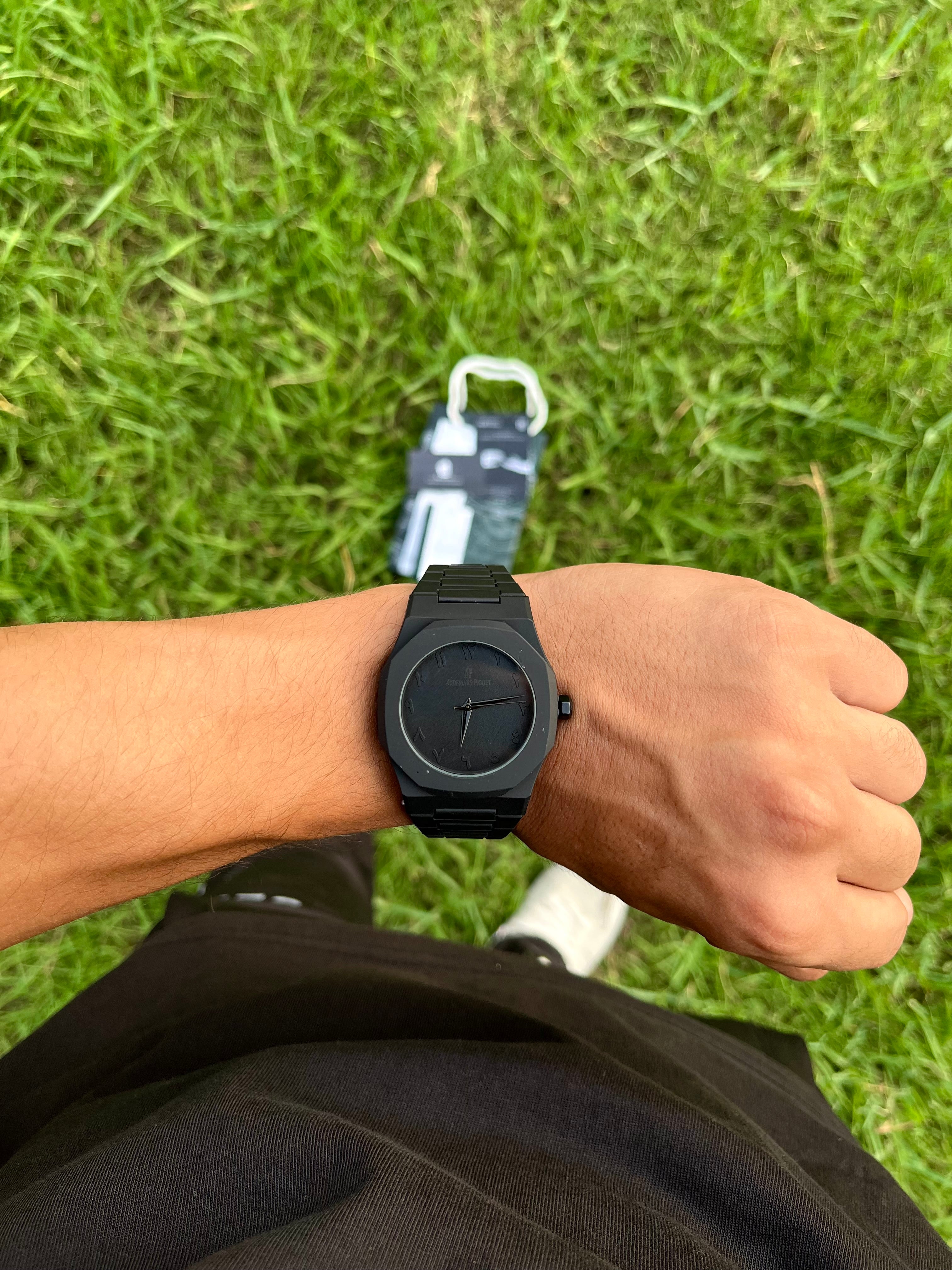 All black "Lacoste-Carpon"  Box