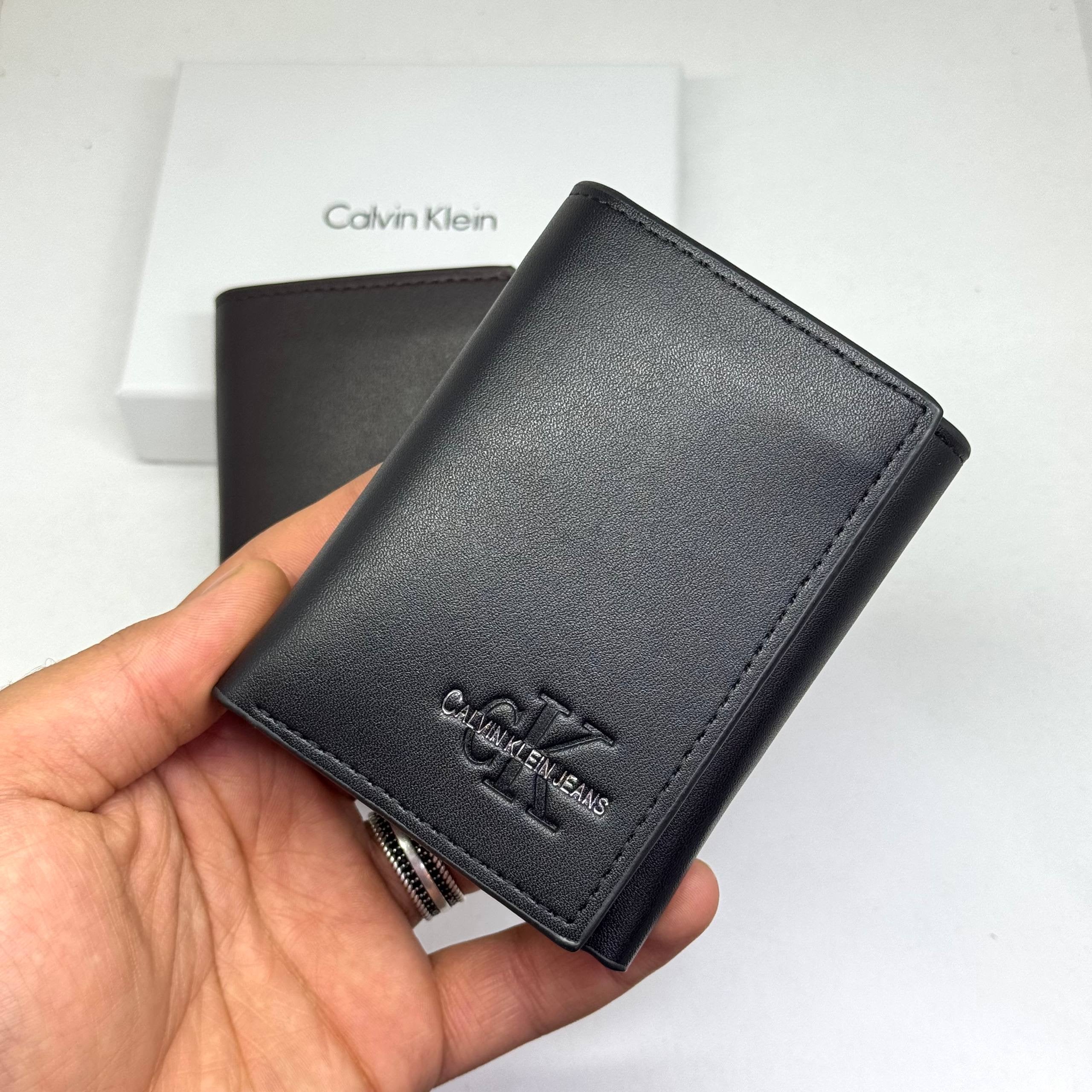 Calvin Klein -leather wallet