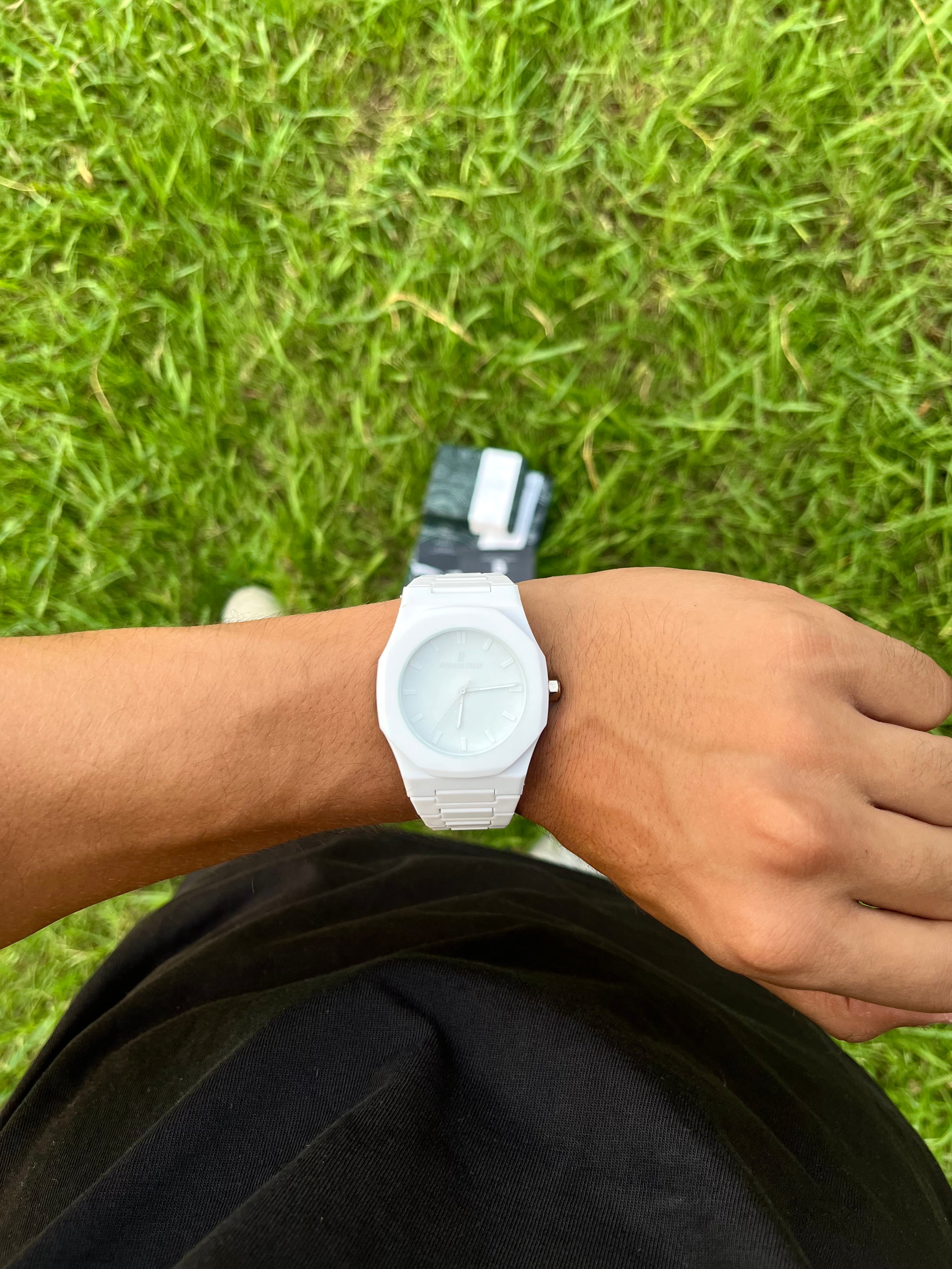 Carpon watch collection