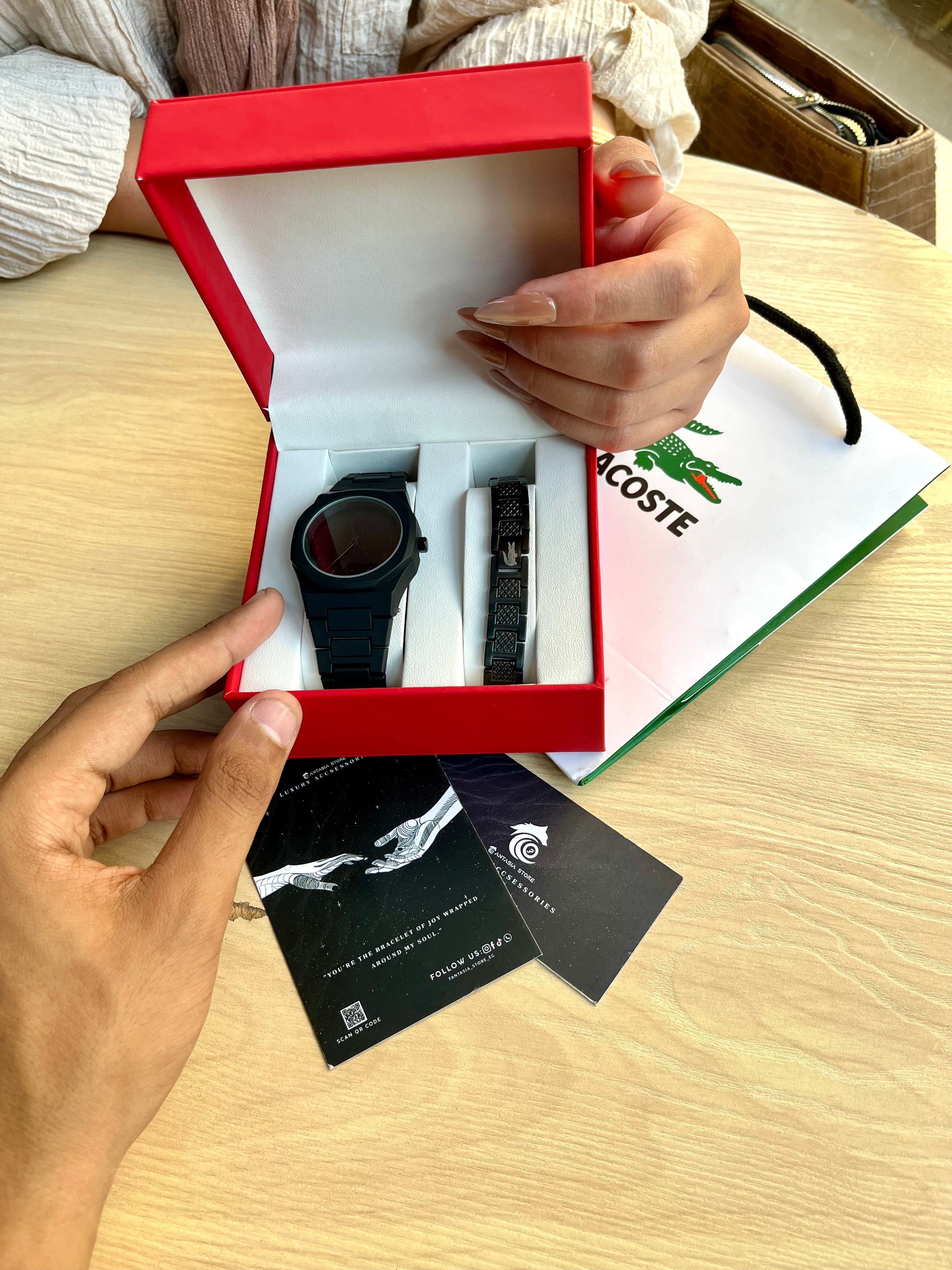 All black "Lacoste-Carpon"  Box