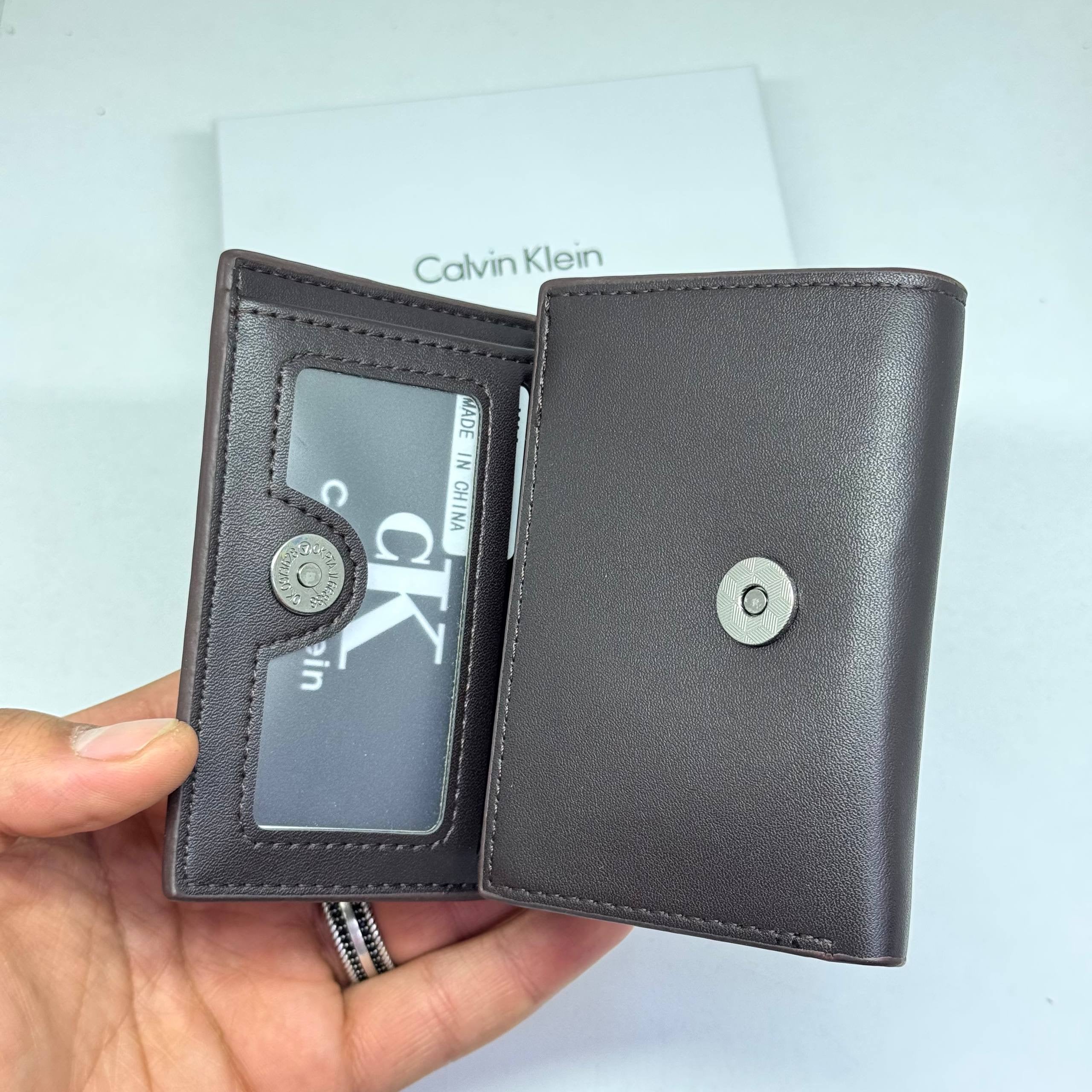Calvin Klein -leather wallet