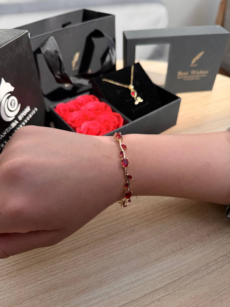 Tulip Set " Necklace+Bracelet"