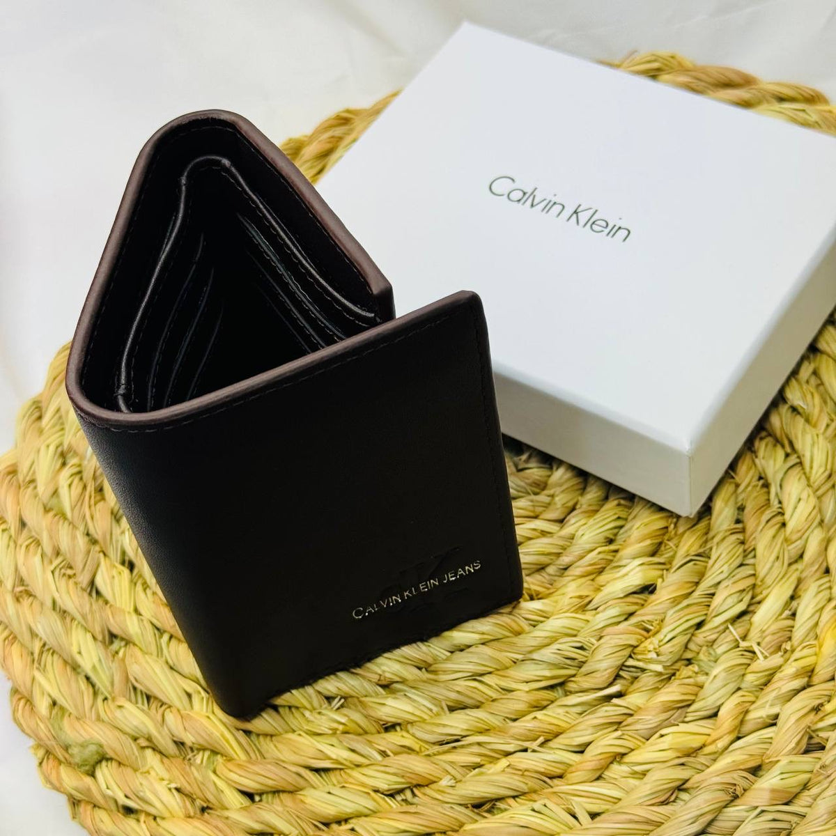 Calvin Klein -leather wallet