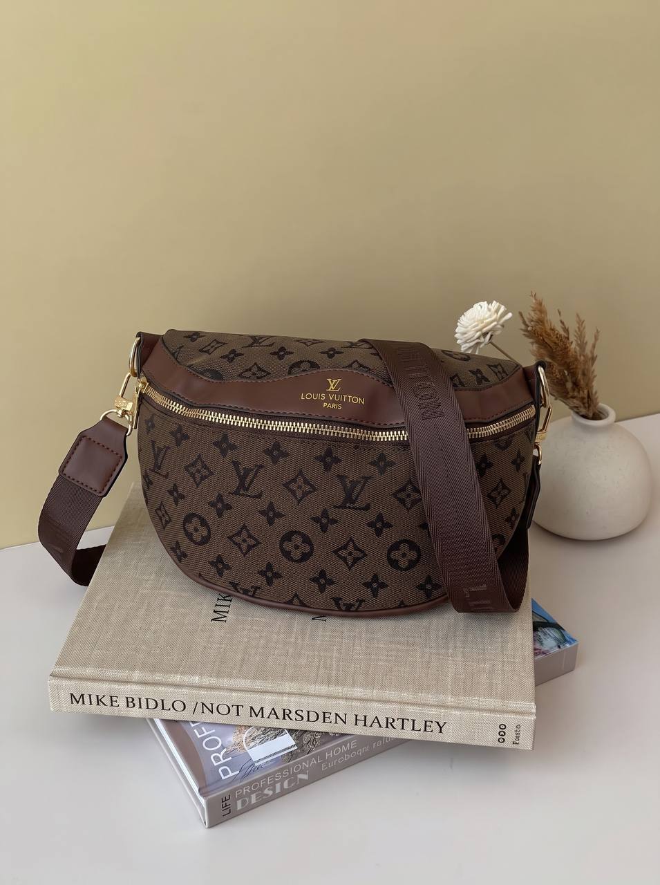 Brown Cross Bag “L-V”