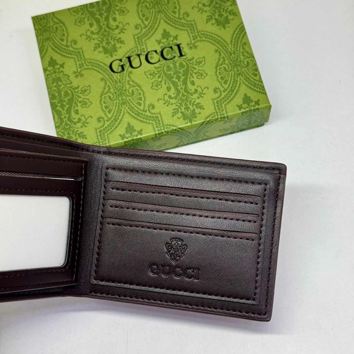 Minimal Gucci Wallet
