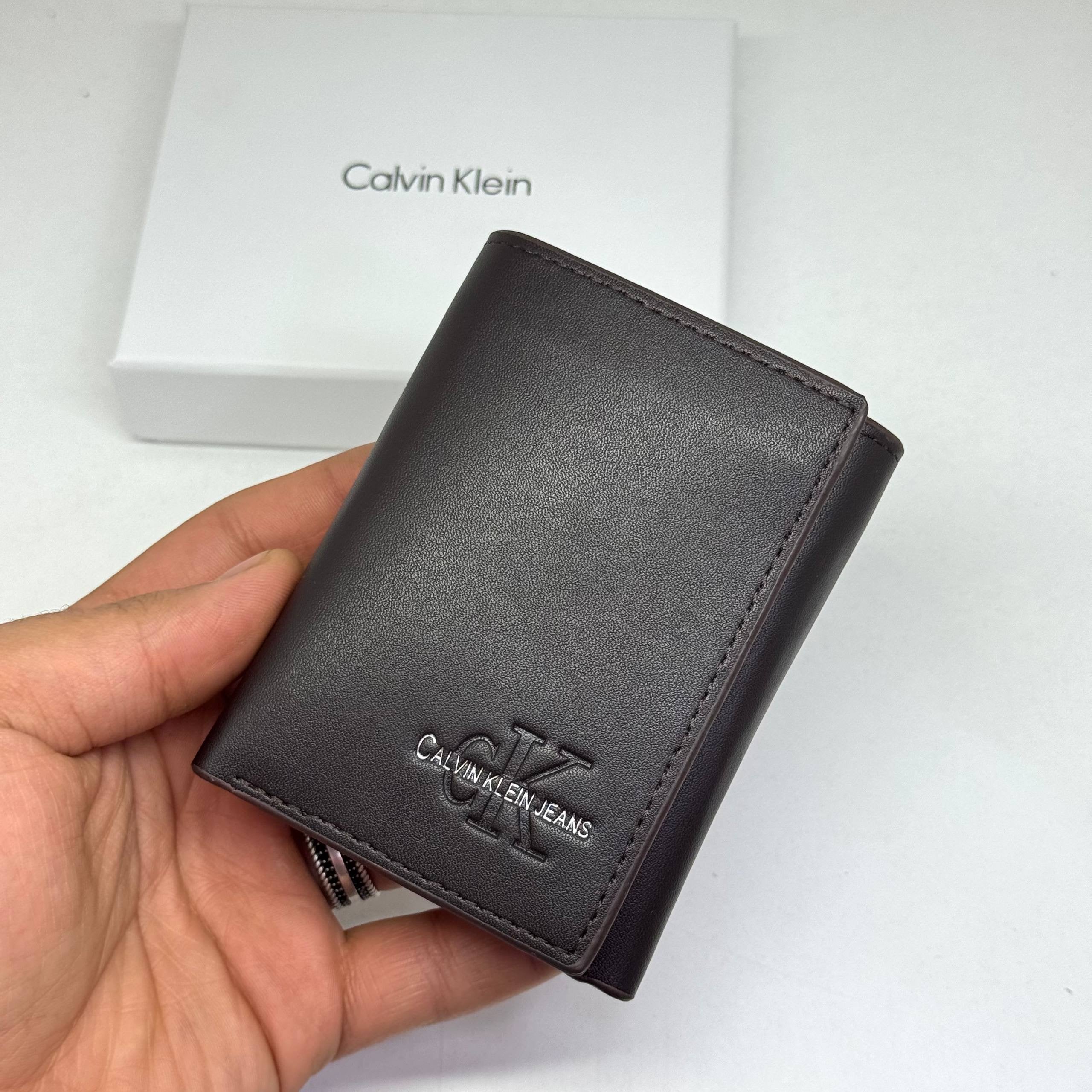 Calvin Klein -leather wallet