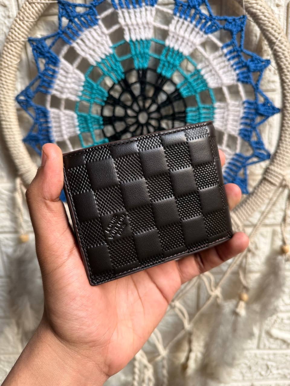 L-V Damier Wallet