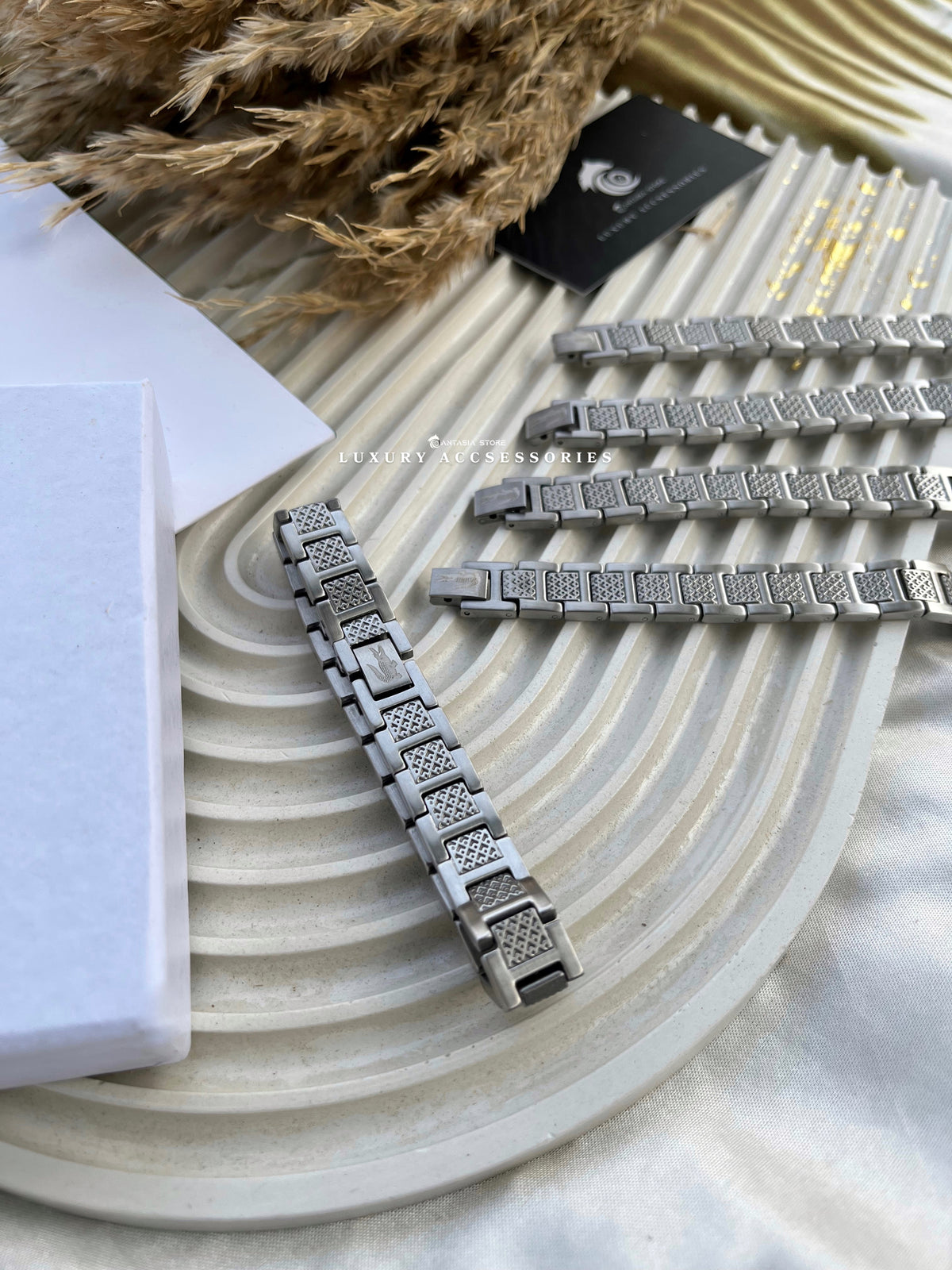 Original shape -Lacoste Silver