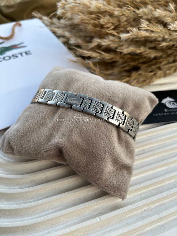 Original shape -Lacoste Silver