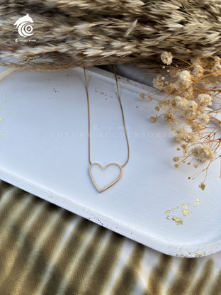 Big heart necklace