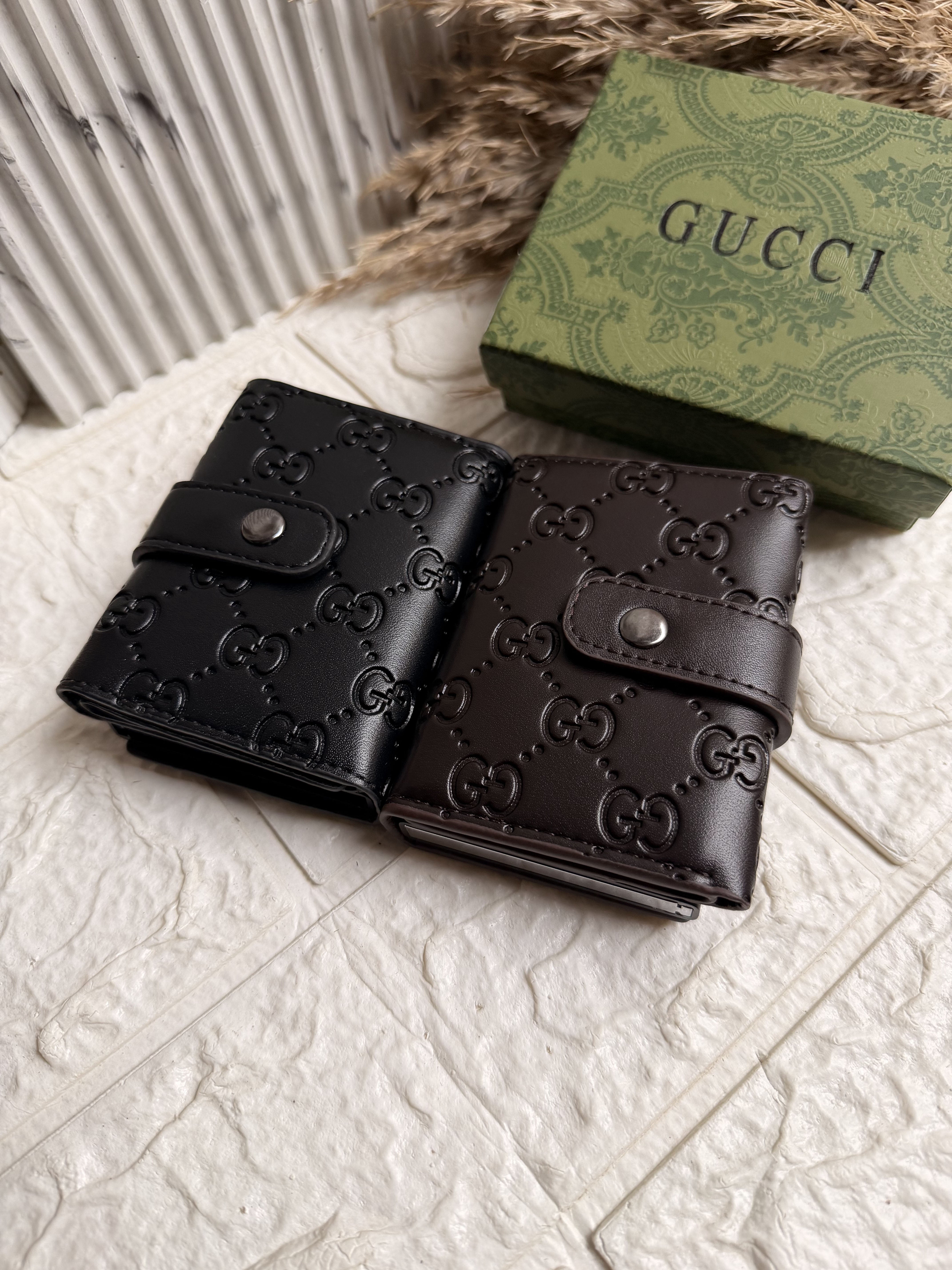 Gucci Smart Flex Wallet