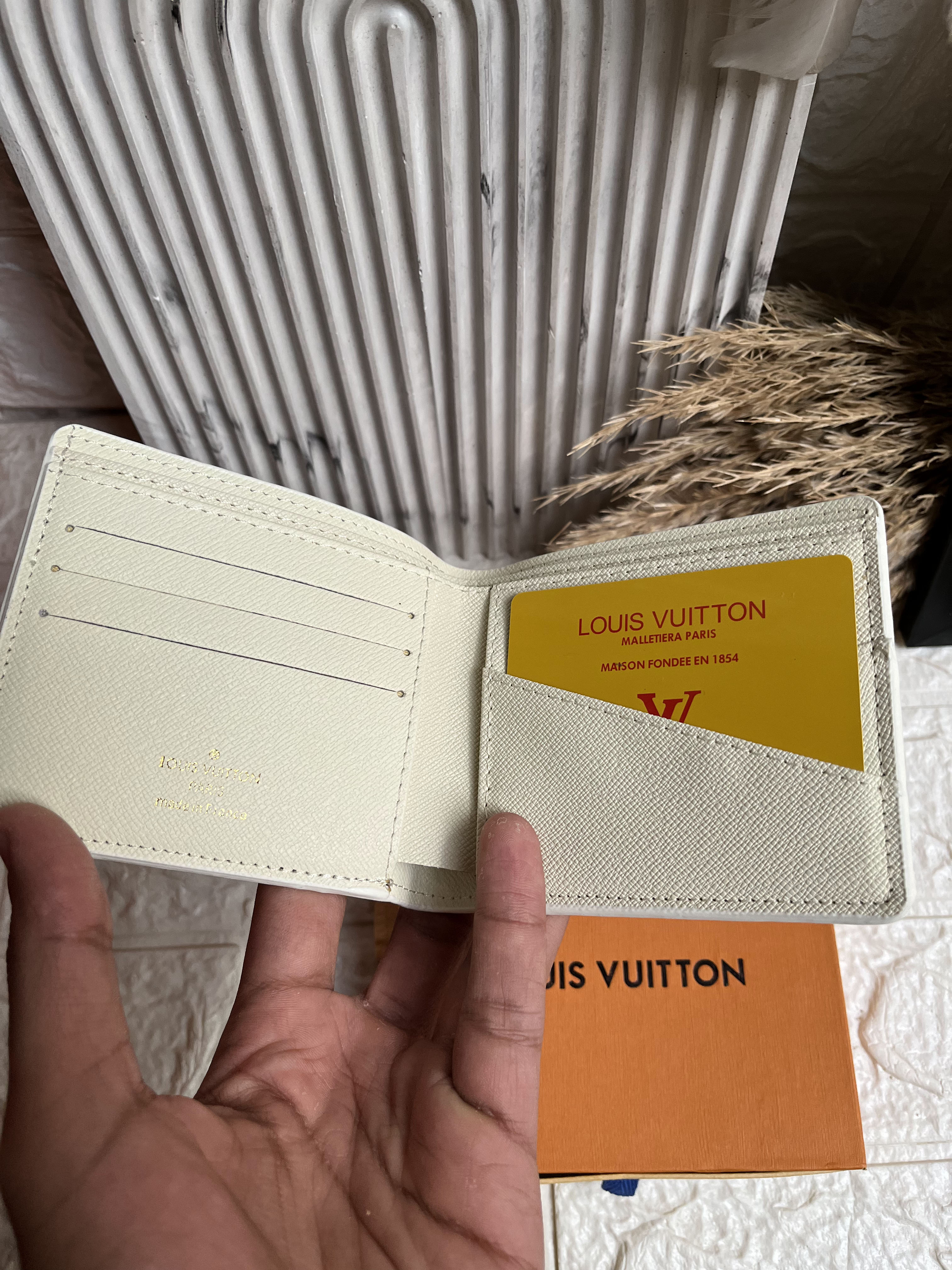 L-V Wallet 3 Color