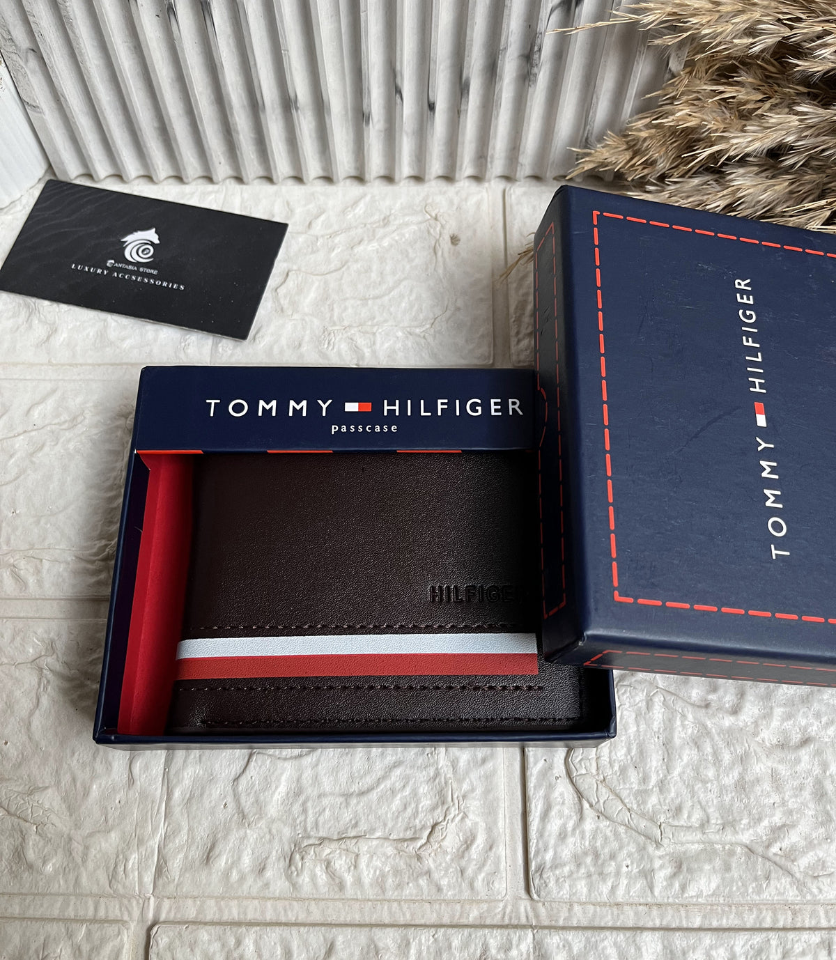 Tommy hilfiger wallet "v 4"