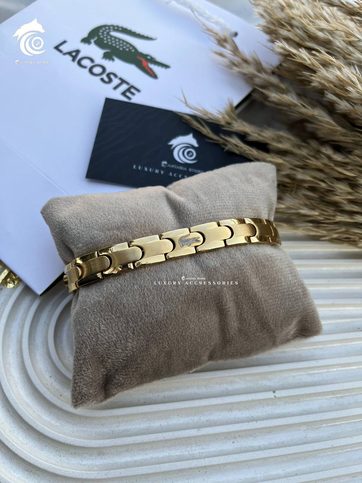 Gold Couples Lacoste