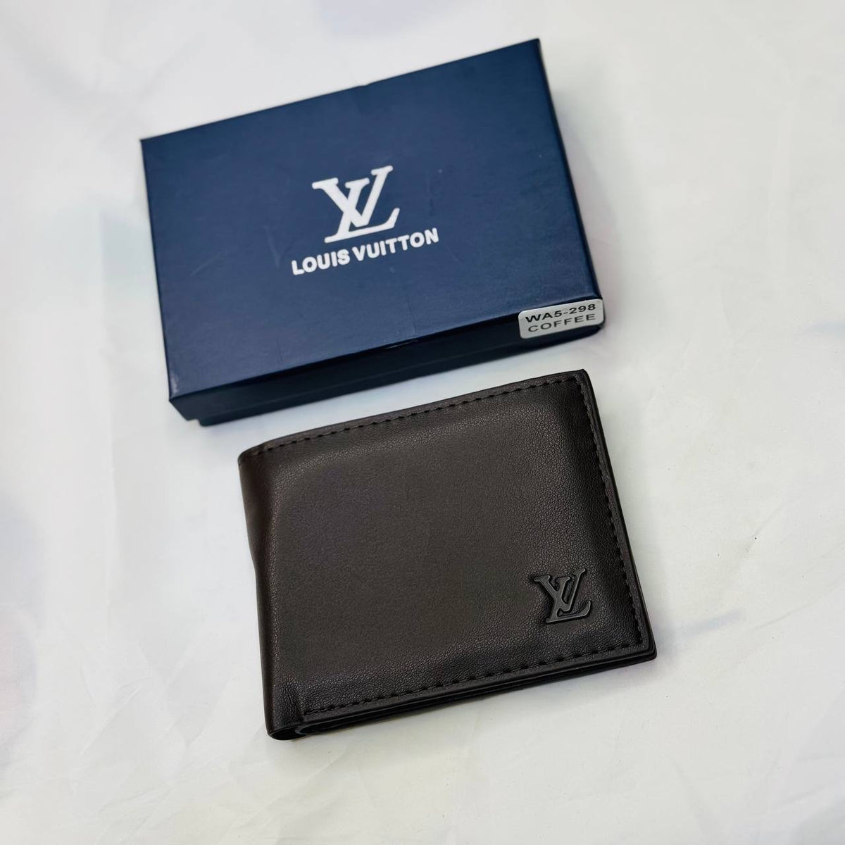 L-V basic wallet