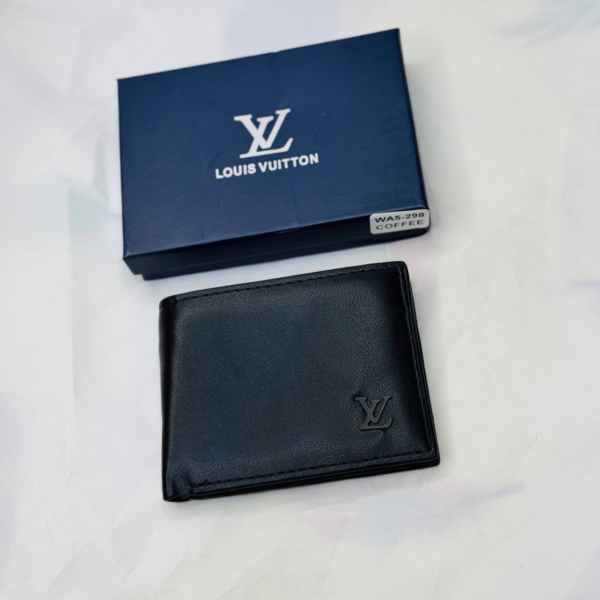 L-V basic wallet