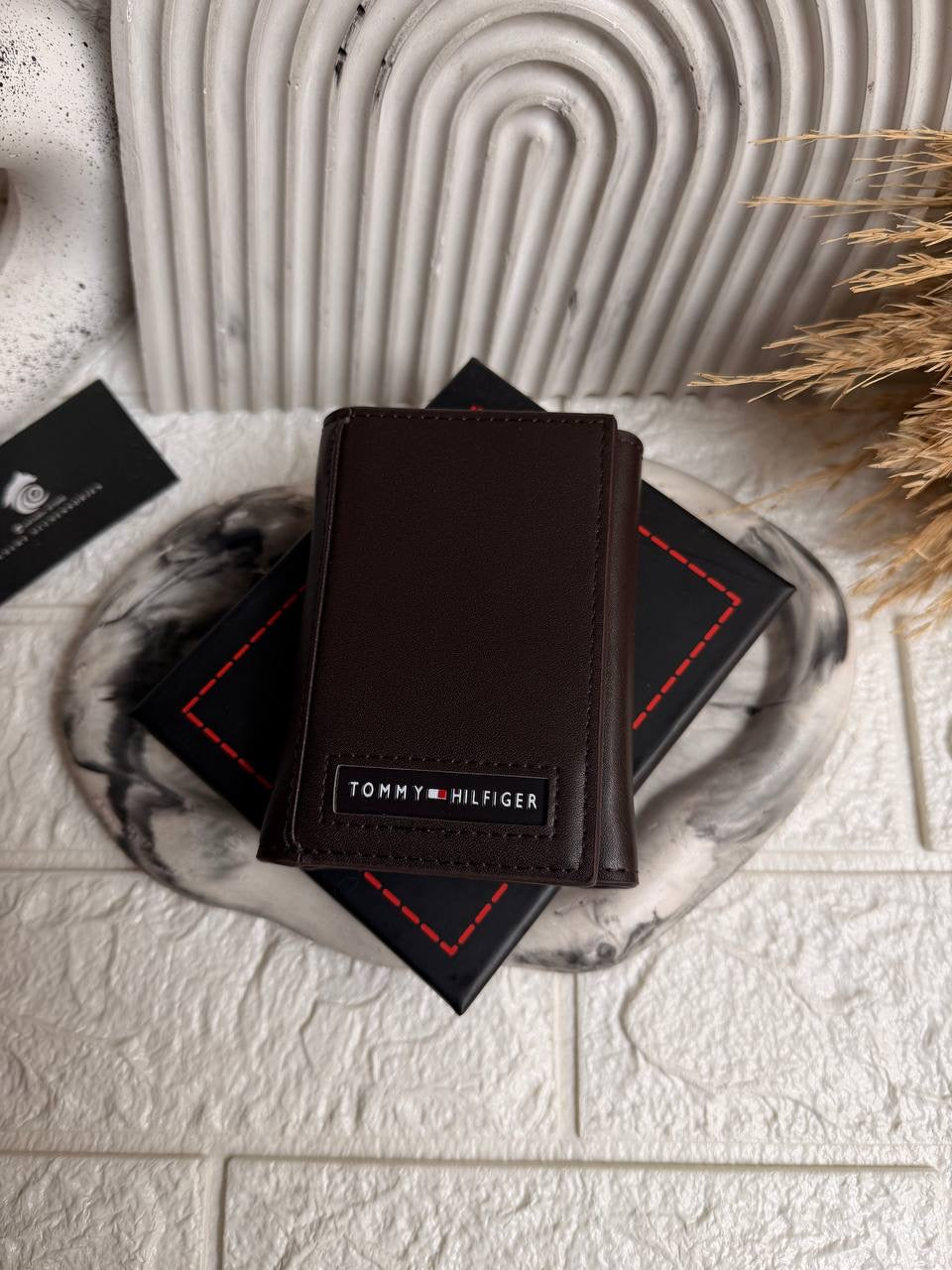 Tommy wallet v "13"
