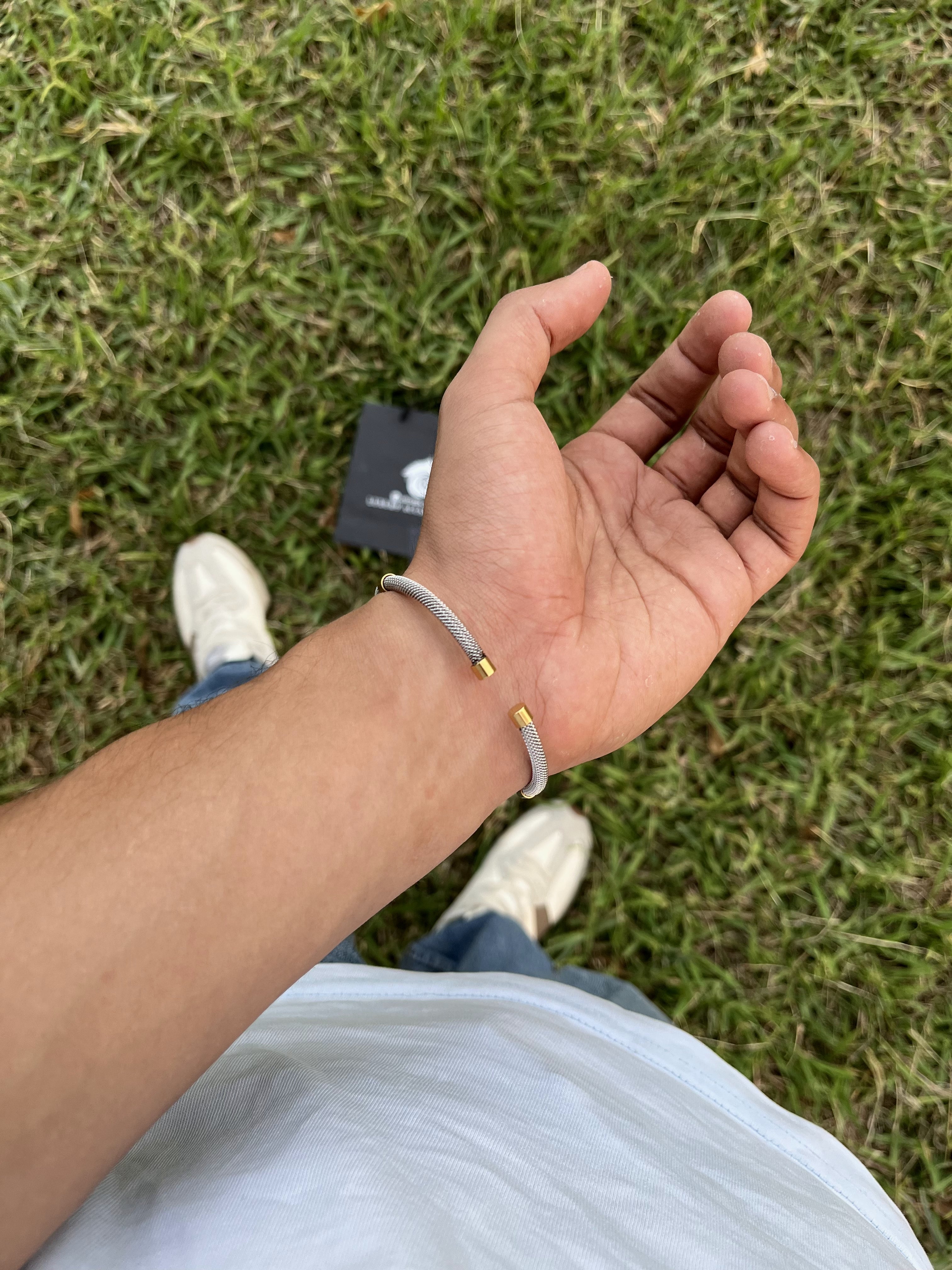 Basic Bracelets color