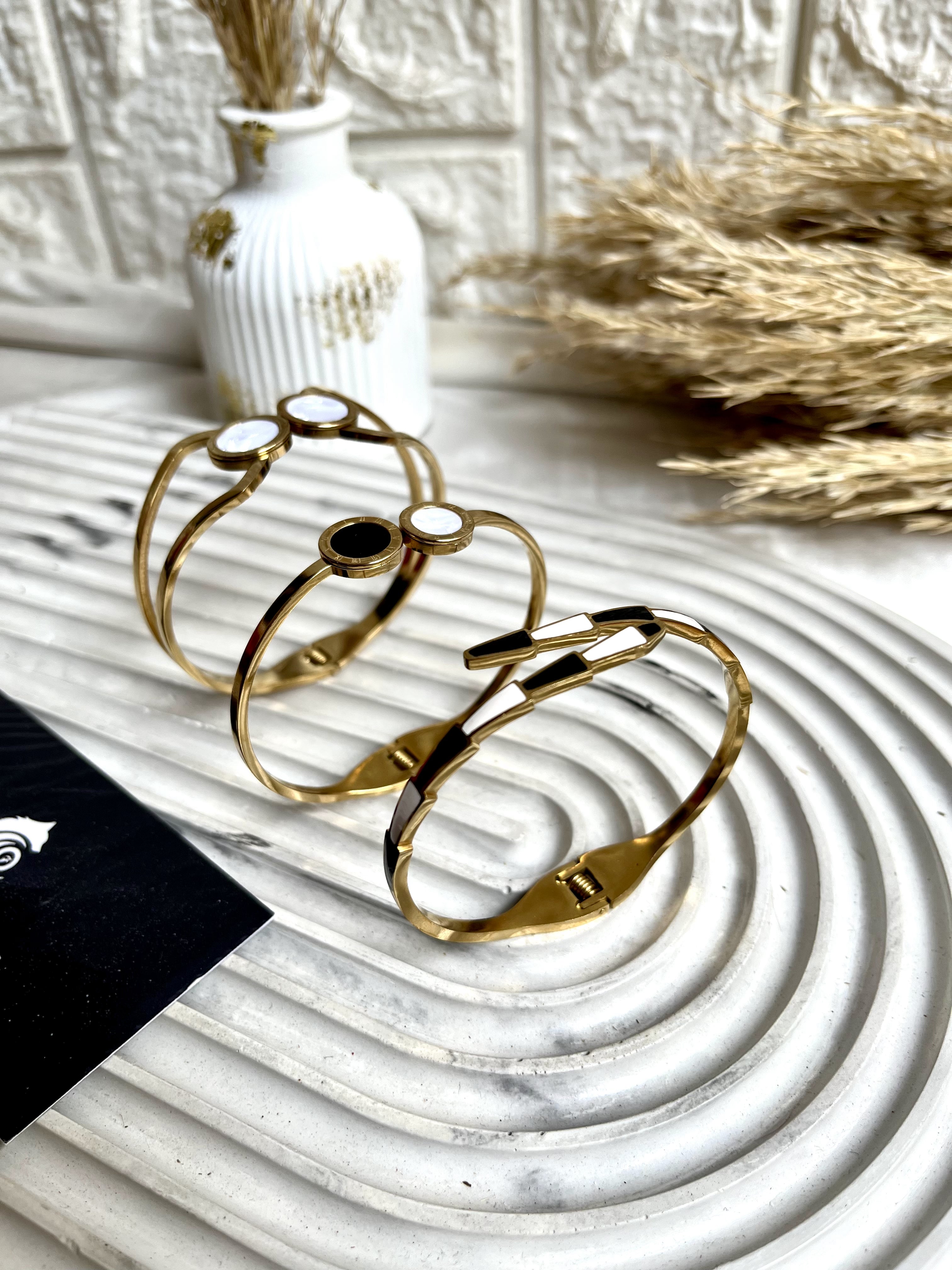 Black-White Bracelets