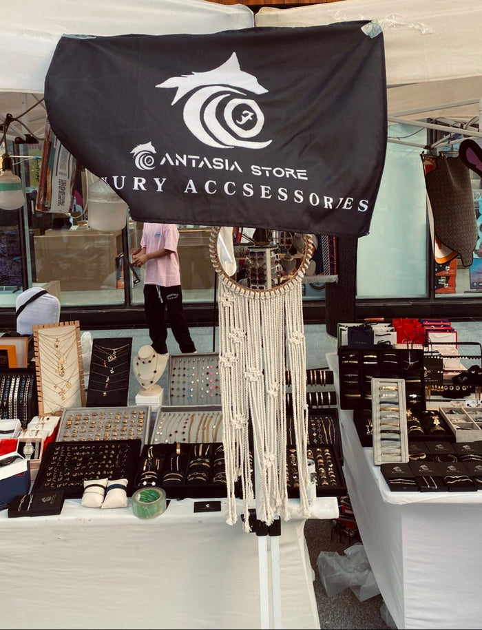 Why Choose Fantasia Store?