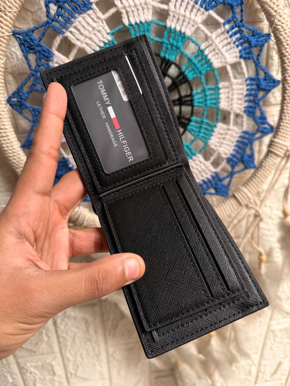 Tommy Hilfiger wallet 6