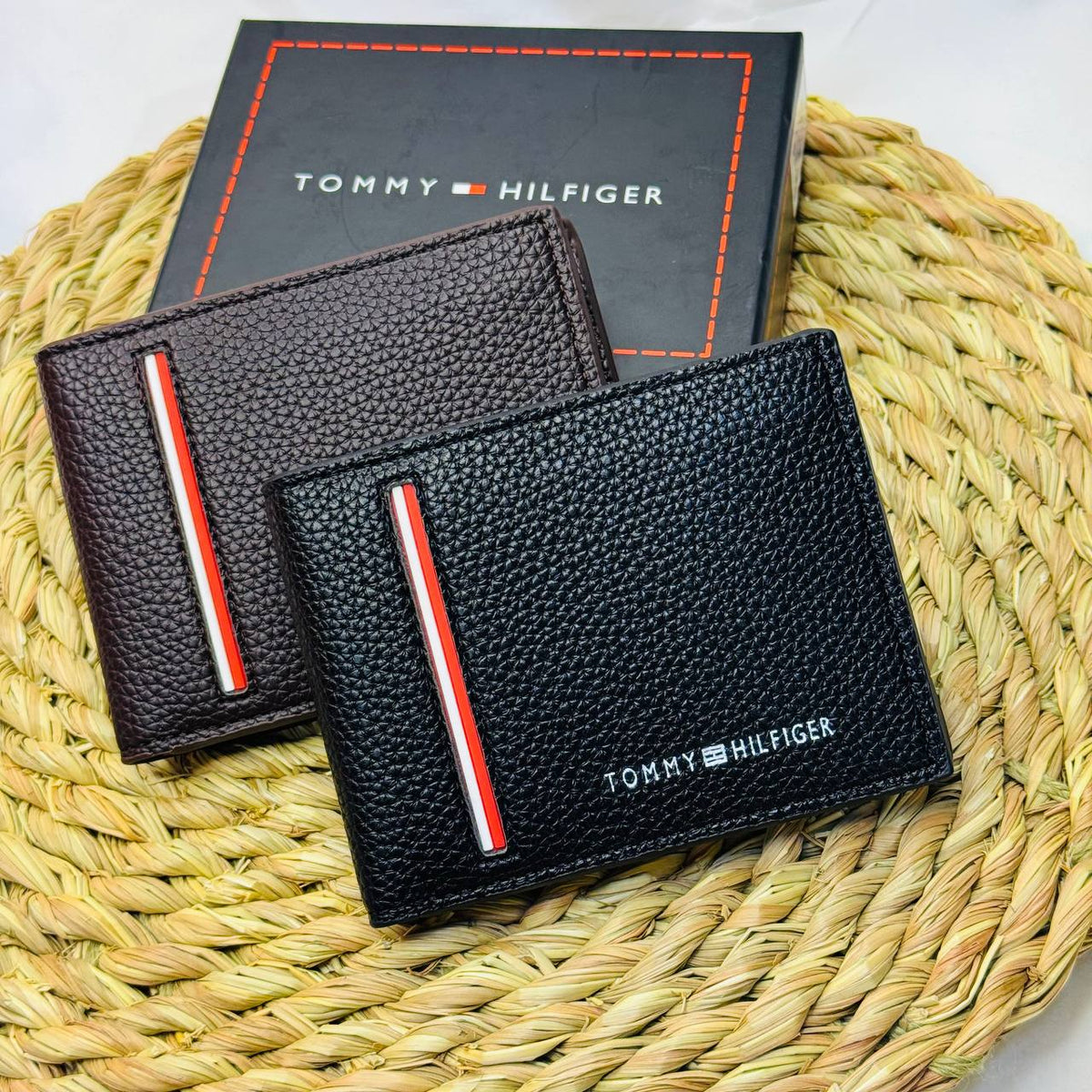 Tommy Hilfiger wallet V8