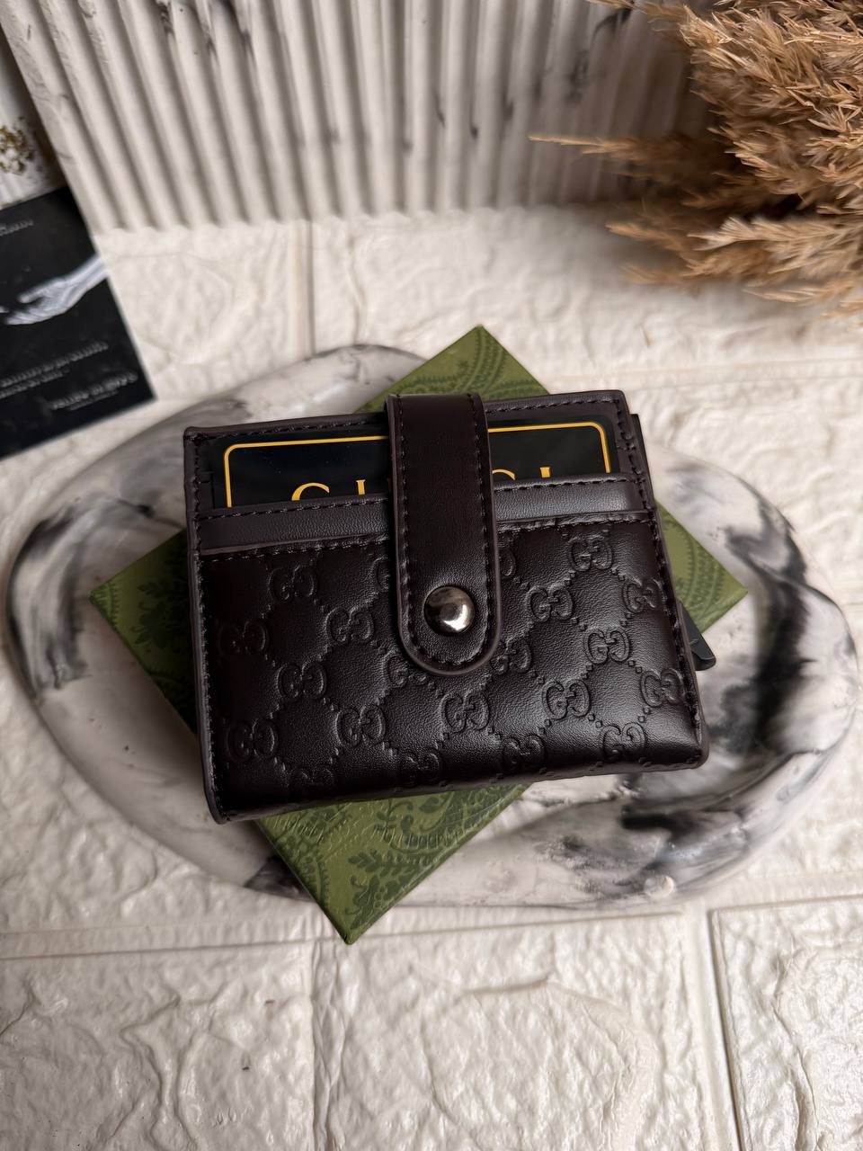 Slim Gucci Smart Wallet 