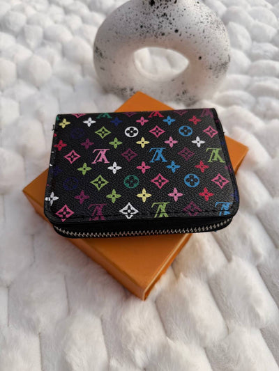 Black L-V Woman Wallet "color"