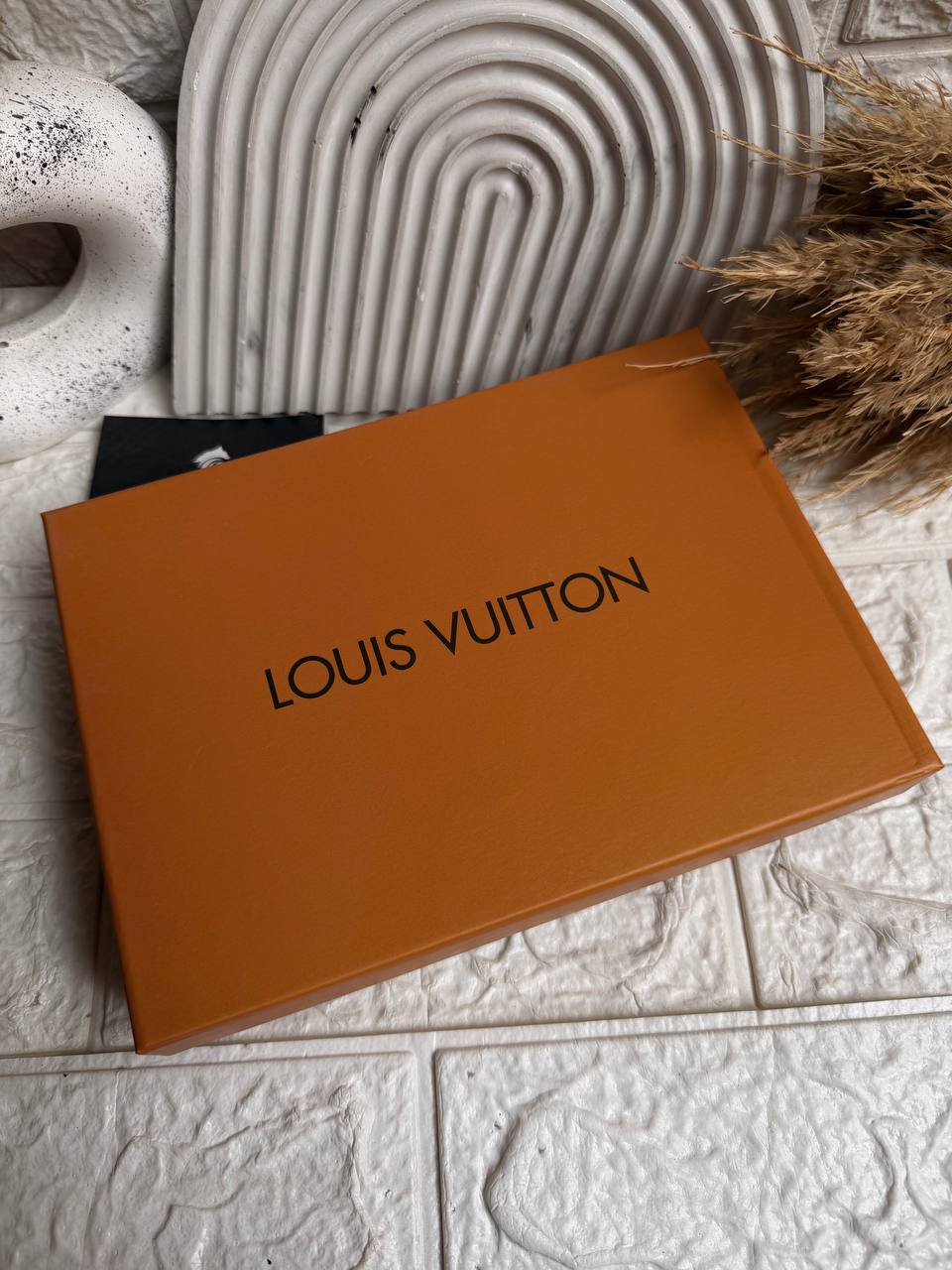 Premium L-V Leather Gift Box 10
