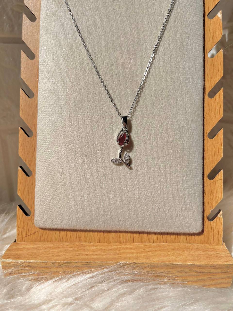 Tulip Necklace